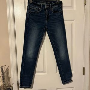 American eagle medium blue jeans